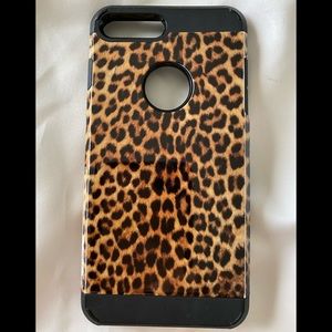 Cheetah print IPhone 7 Plus case